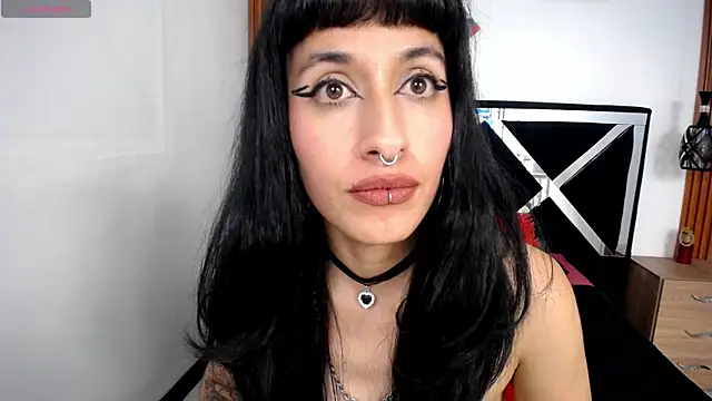 FRANCESCA LOVE  online show from 04.01.26