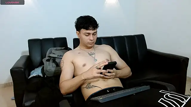 Philip Jons online show from 04.06.26