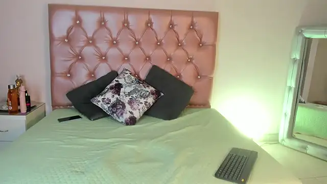 Ashtart 1 online show from 04.01.26