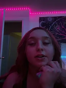 Snapshot of mommynxttie chatting on 02.12.26 mommynxttie online show from 02.12.26