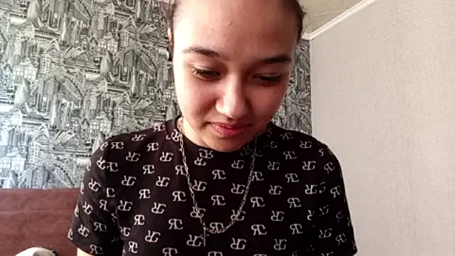 Snapshot of AnnettaBelsito chatting on 05.15.26 AnnettaBelsito online show from 05.15.26