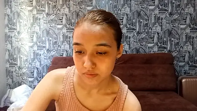 Snapshot of AnnettaBelsito chatting on 05.25.26 AnnettaBelsito online show from 05.25.26