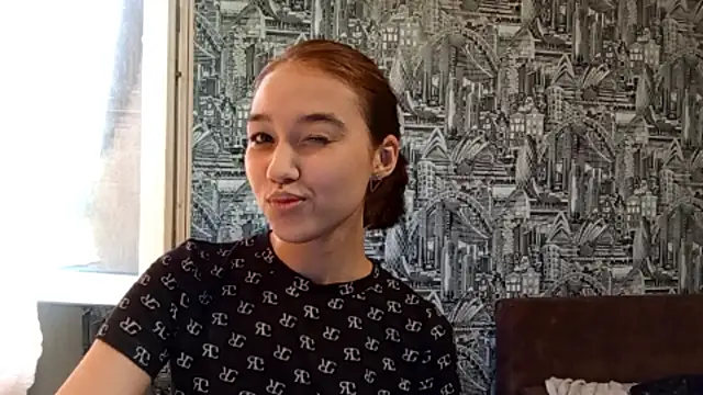 Snapshot of AnnettaBelsito chatting on 05.31.26 AnnettaBelsito online show from 05.31.26