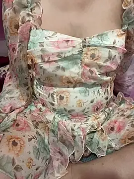 Snapshot of hamoi11 chatting on 02.25.26 hamoi11 online show from 02.25.26