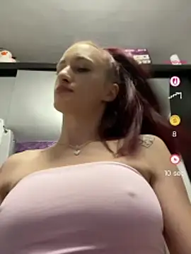 Roxyfoxyyy online show from 07.09.26
