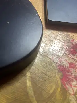 Miesi-c2clove online show from 02.06.26