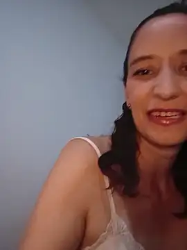 Aurabloom 1 online show from 04.03.26