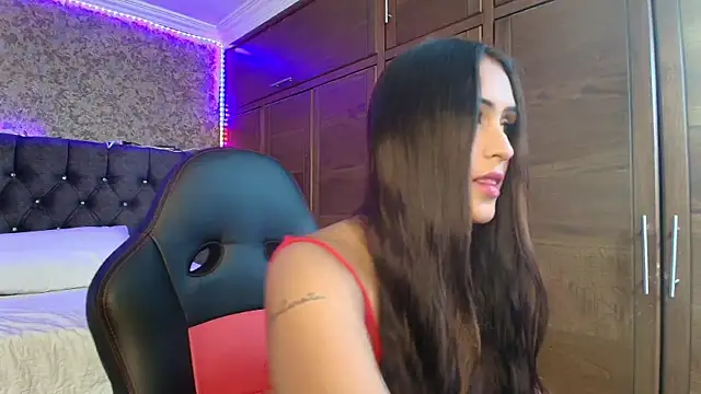 sarah escobarr online show from 02.09.26