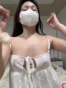 Rin-yiyi online show from 04.07.26