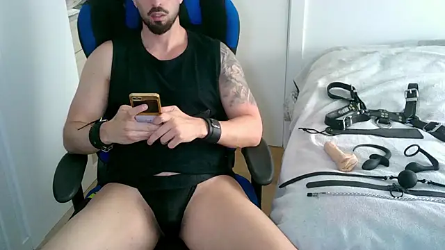 Sub-Titan online show from 04.11.26