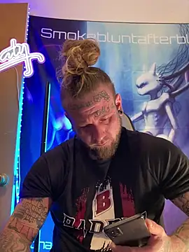 Smokebluntafterblunt online show from 03.06.26