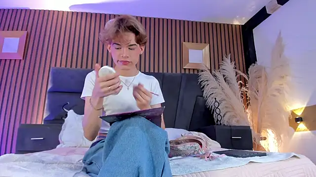 Snapshot of AngelDoll_1 chatting on 02.15.26 AngelDoll 1 online show from 02.15.26