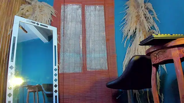 Snapshot of sophia_storm01 chatting on 02.11.26 sophia storm01 online show from 02.11.26