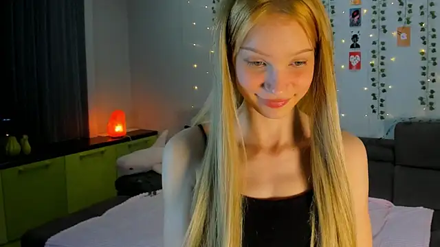 Kiracute18 online show from 04.07.26