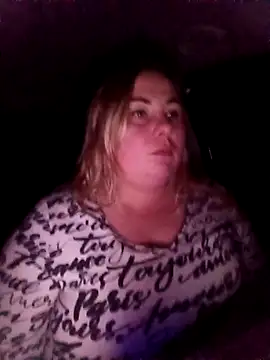 Snapshot of Mommy-girl-Lola chatting on 02.19.26 Mommy-girl-Lola online show from 02.19.26