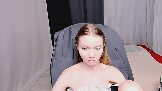 Snapshot of lada2k4 chatting on 02.22.26 lada2k4 online show from 02.22.26