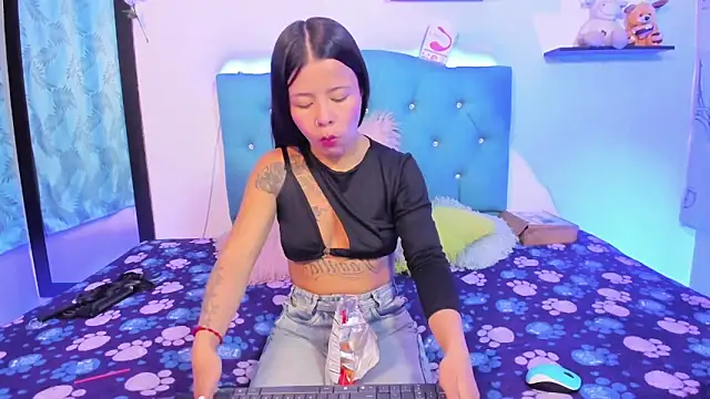 Sandy ass 69  online show from 04.10.26