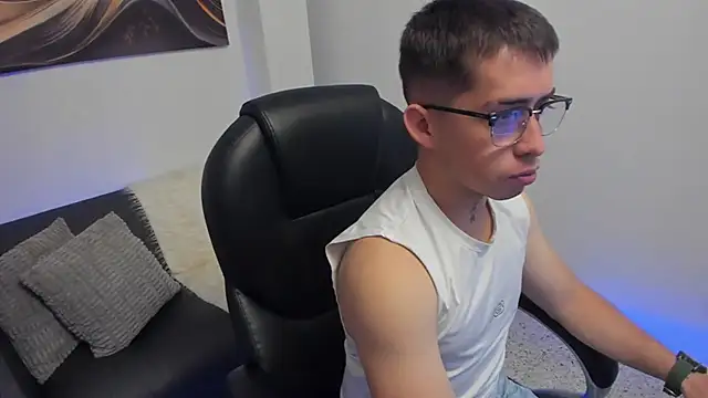 Snapshot of Tommas_Jhonson chatting on 02.22.26 Tommas Jhonson online show from 02.22.26