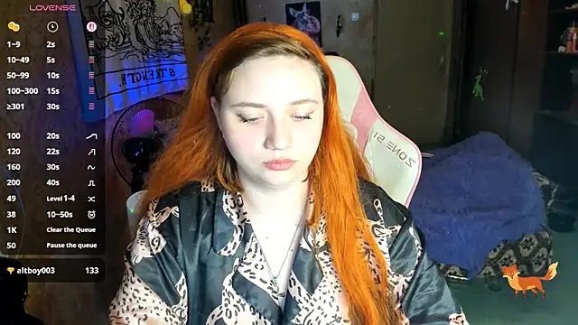 Snapshot of shamy_lily chatting on 04.21.26 shamy lily online show from 04.21.26