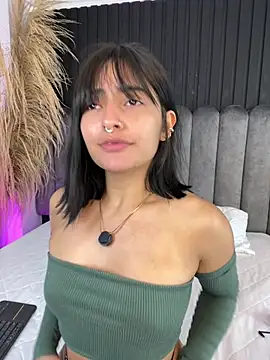 Snapshot of Nanda_vixen_ chatting on 02.18.26 Nanda vixen online show from 02.18.26