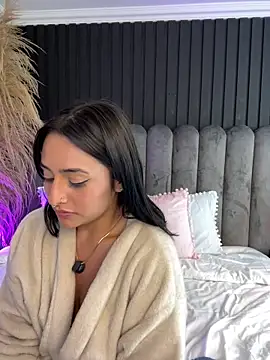 Nanda vixen  online show from 05.28.26