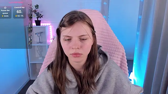 LesleySky online show from 02.24.26