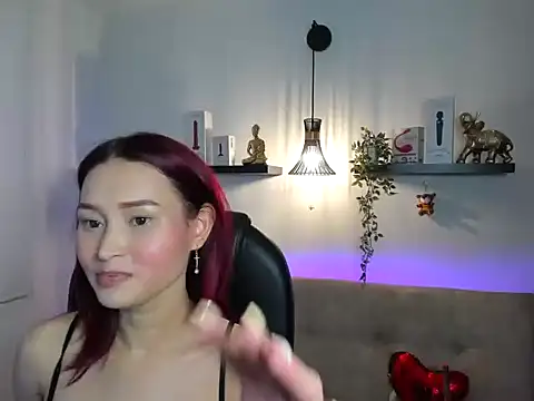 Snapshot of naomy_stanley chatting on 05.11.26 naomy stanley online show from 05.11.26