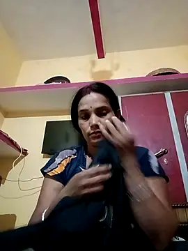 Snapshot of njkalo_sexe chatting on 02.27.26 njkalo sexe online show from 02.27.26