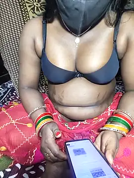 PRIYAGOYAL online show from 02.24.26