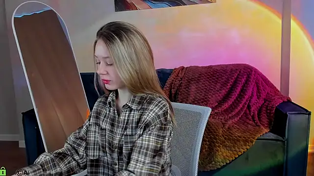 Mini Allice online show from 02.09.26