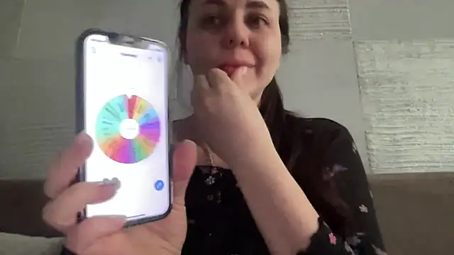 Snapshot of Darsy_Rox chatting on 02.18.26 Darsy Rox online show from 02.18.26