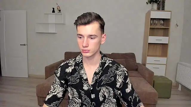 Max foks  online show from 02.15.26