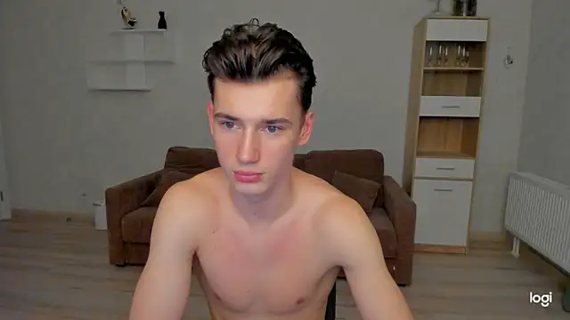 Max foks  online show from 04.06.26