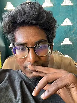 Snapshot of chennai_sexyboy chatting on 02.15.26 chennai sexyboy online show from 02.15.26