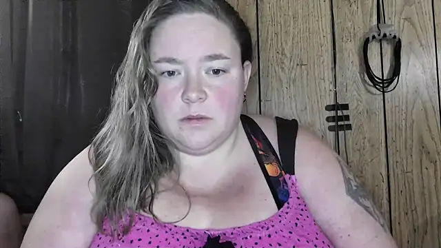 ladylynn13 online show from 02.14.26