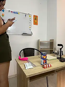 Snapshot of Victoria_Lusty chatting on 02.24.26 Victoria Lusty online show from 02.24.26