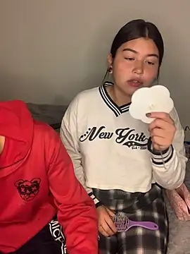 Damn  Love online show from 04.10.26