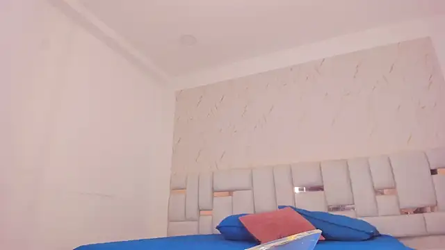 hermione brown online show from 04.13.26