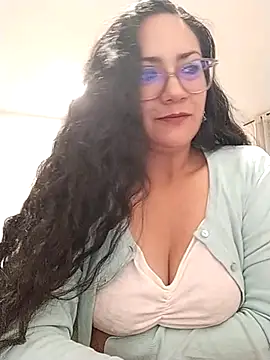 Snapshot of Salma-sweet chatting on 08.03.26 Salma-sweet online show from 08.03.26