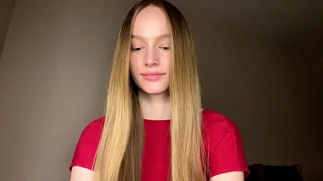 Snapshot of Viktoria_Vibes chatting on 02.13.26 Viktoria Vibes online show from 02.13.26