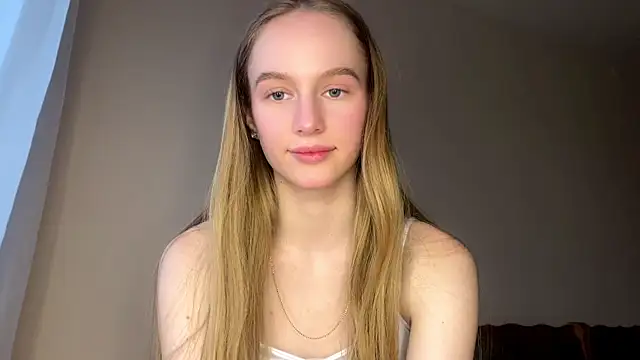 Snapshot of Viktoria_Vibes chatting on 02.28.26 Viktoria Vibes online show from 02.28.26