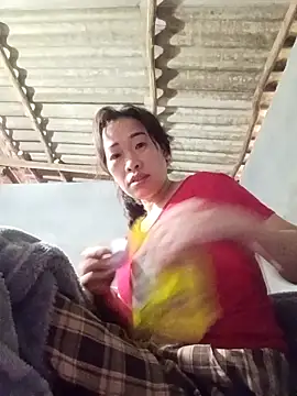 Snapshot of aki_xzx chatting on 02.15.26 aki xzx online show from 02.15.26