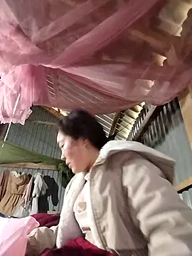 Yiyoongg online show from 02.09.26