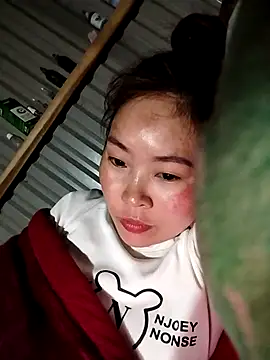 Yiyoongg online show from 02.14.26