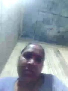 Snapshot of Loomaraj chatting on 02.21.26 Loomaraj online show from 02.21.26