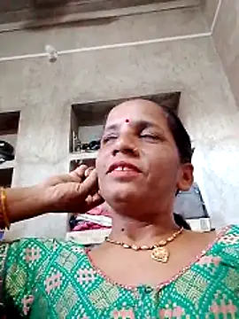 Snapshot of Anitarakkoli chatting on 05.31.26 Anitarakkoli online show from 05.31.26