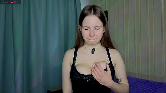 Eva  angel  online show from 03.29.26