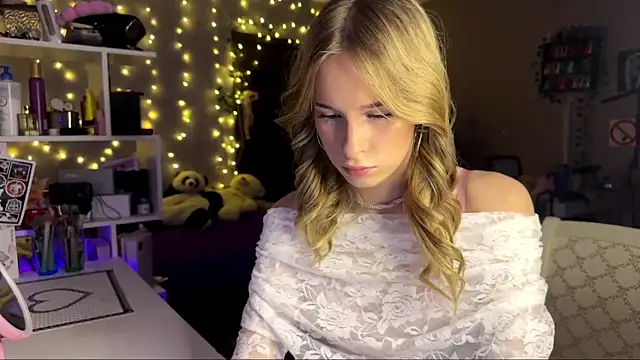 amily sunray online show from 02.14.26