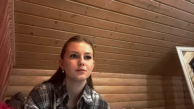 TessSamul online show from 04.14.26