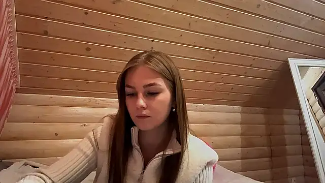 TessSamul online show from 04.16.26